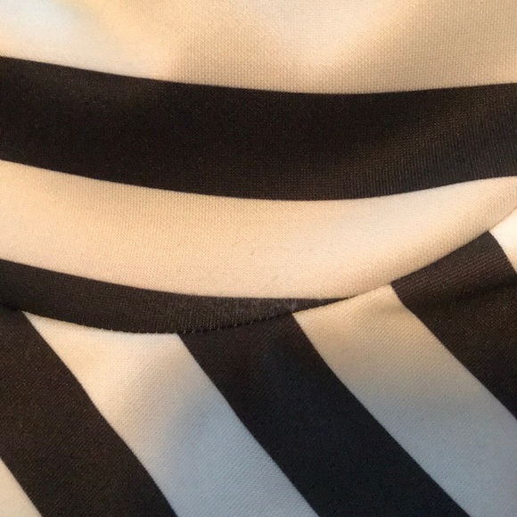 Zara striped skirt - Picture 2 of 3